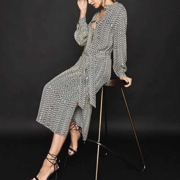 Reiss Dresses & Skirts - REISS Geometric Print Long Sleeve Midi Shirt Dress Belted V Neck Women Size 2